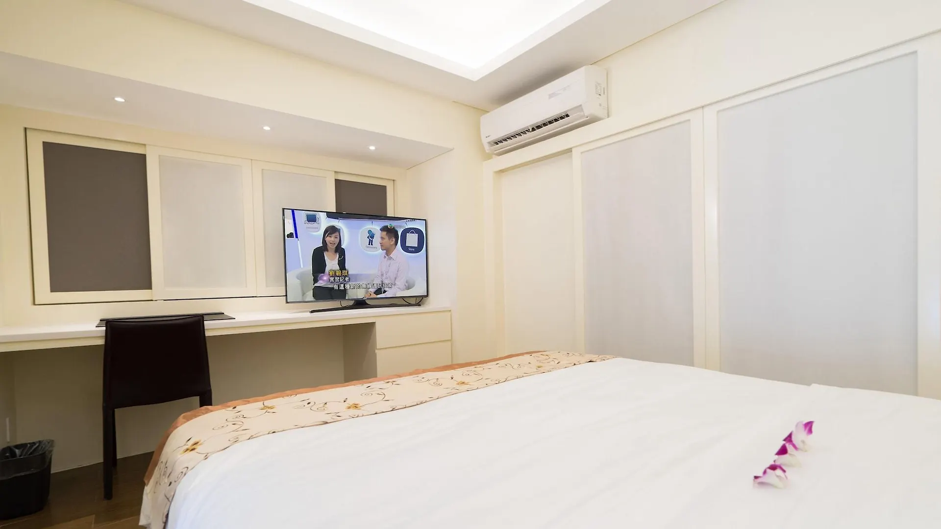 ***  Empress Hotel Ho Chi Minh City Vietnam