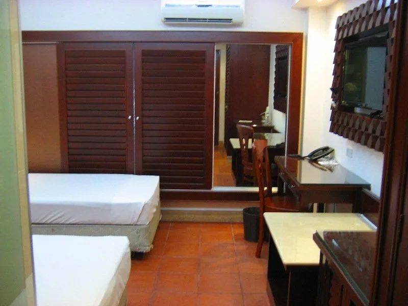 Empress Hotel Ho Chi Minh City 3*,  Vietnam